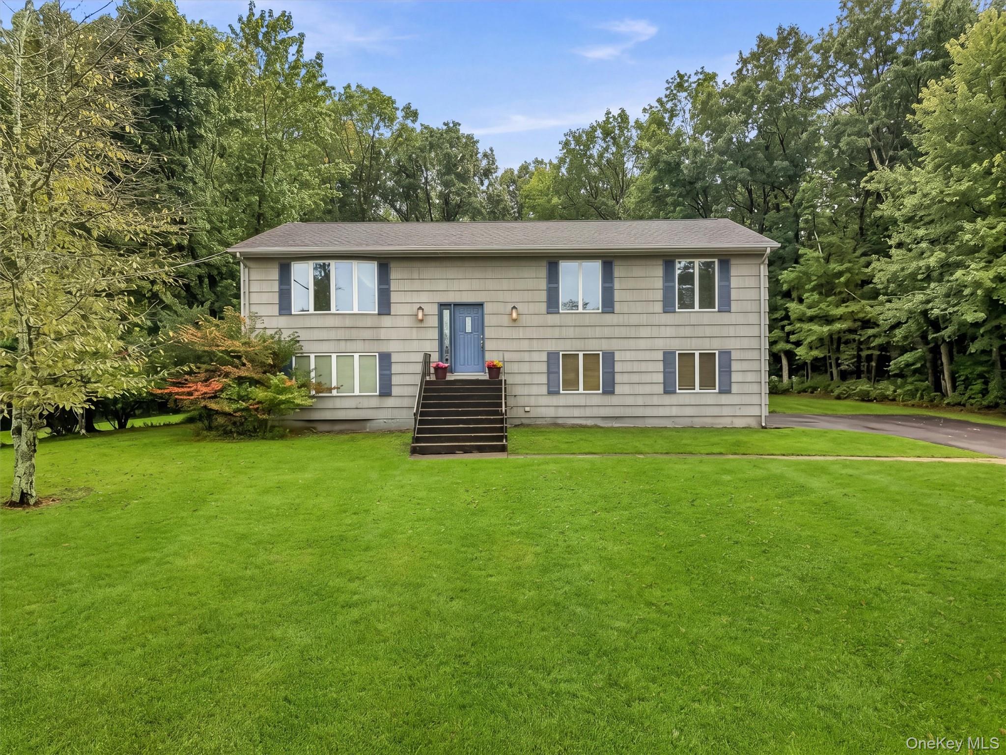 20 Amy Todt Drive Property Photo 1