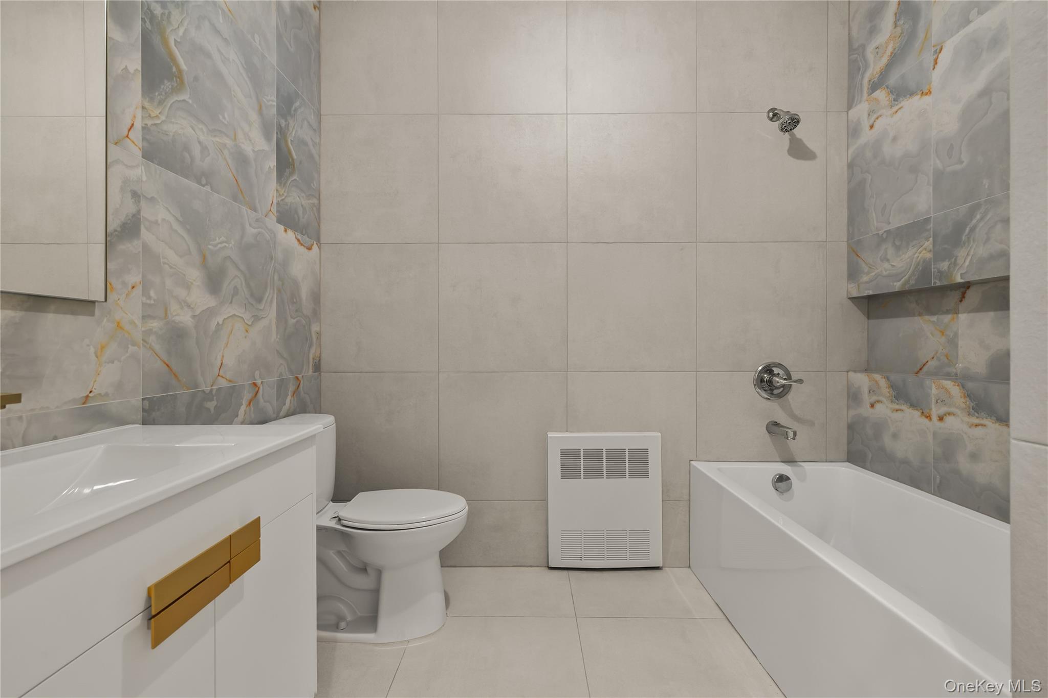 41 Saddle River Road 111 Property Photo 16