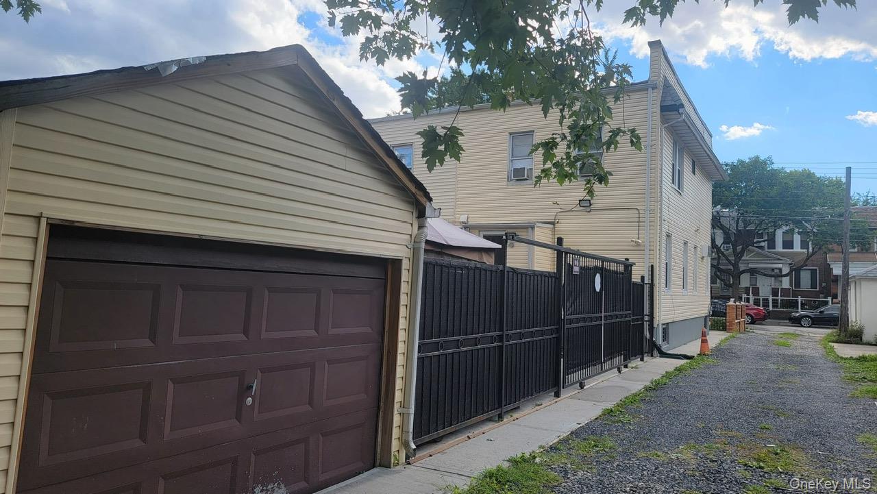 91-53 96th Street Property Photo 2