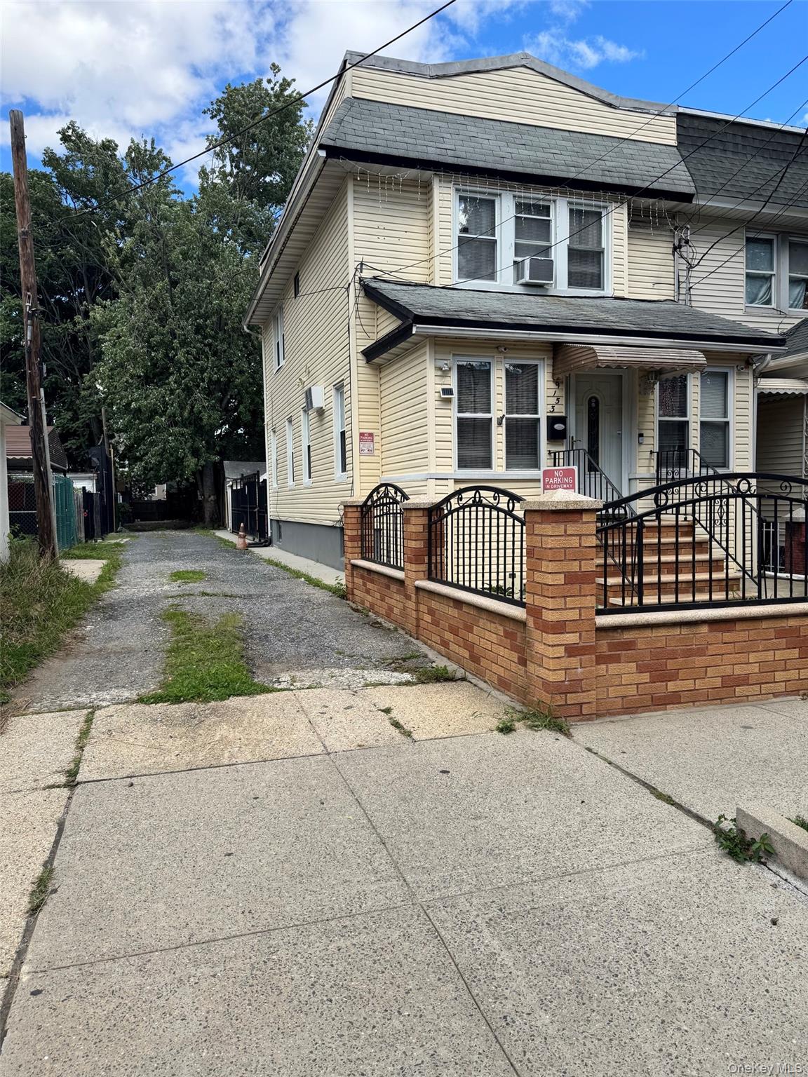 91-53 96th Street Property Photo 3