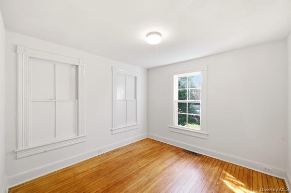 36 Railroad Ave. Property Photo 7