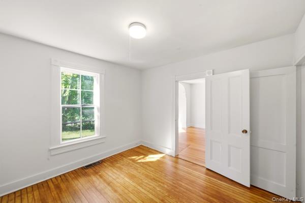 36 Railroad Ave. Property Photo 8