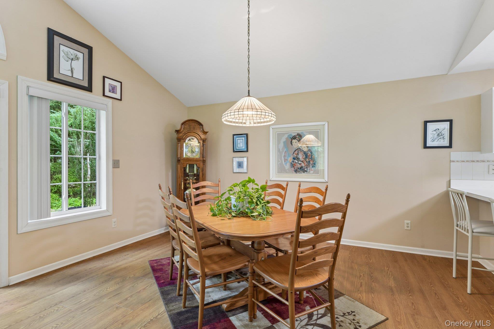 127 Farm House Court Property Photo 8