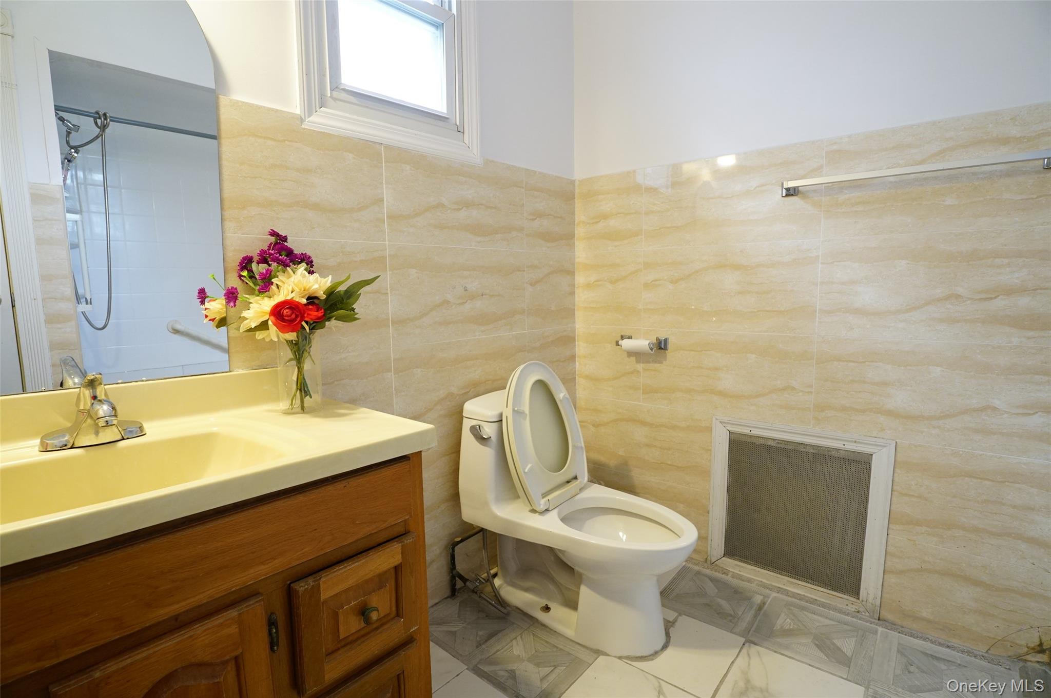 43-58 163rd Street Property Photo 7