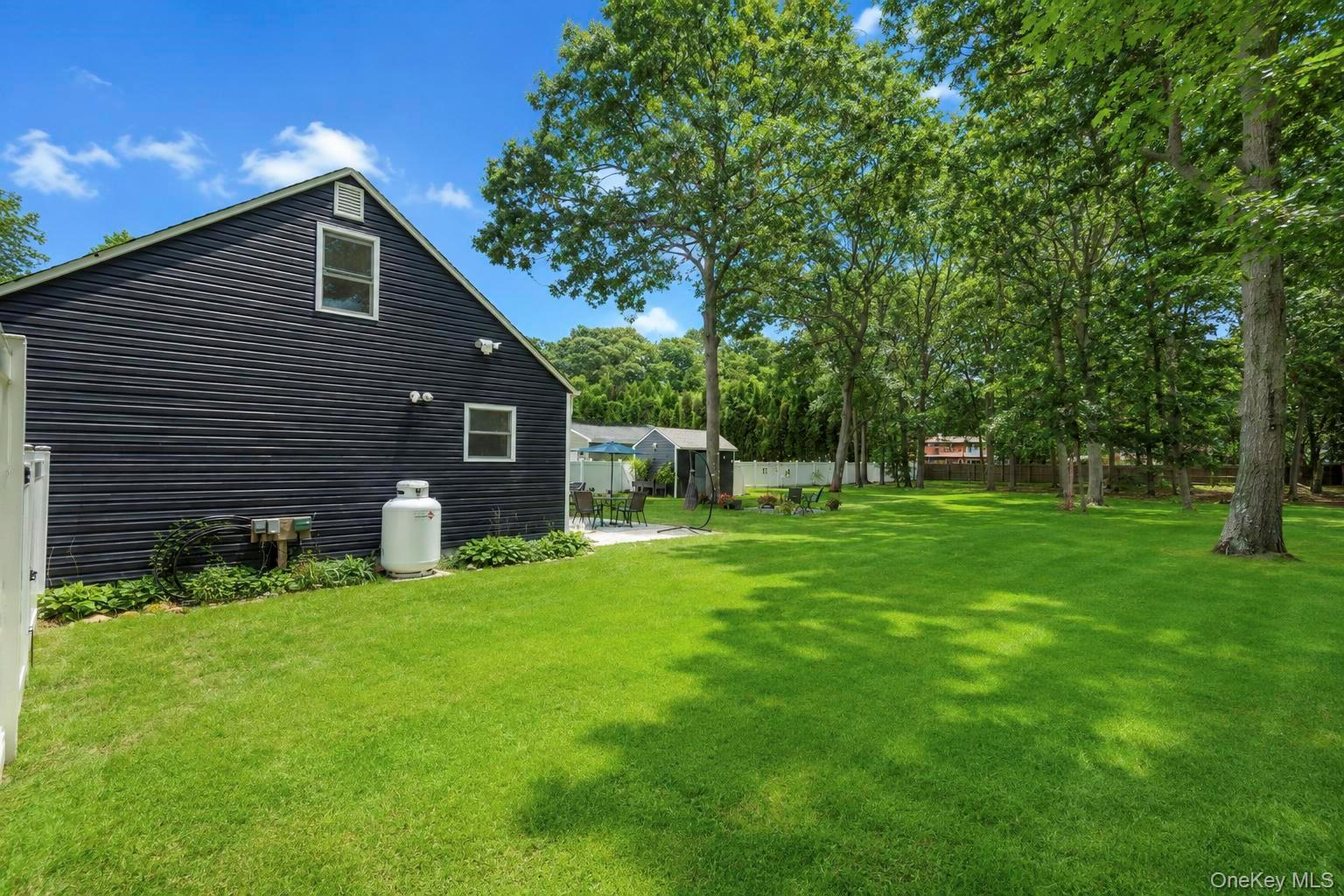 51 Roberts Road Property Photo 4