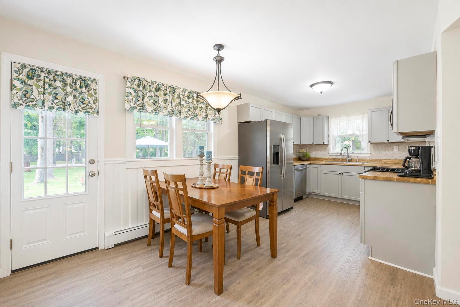 51 Roberts Road Property Photo 16