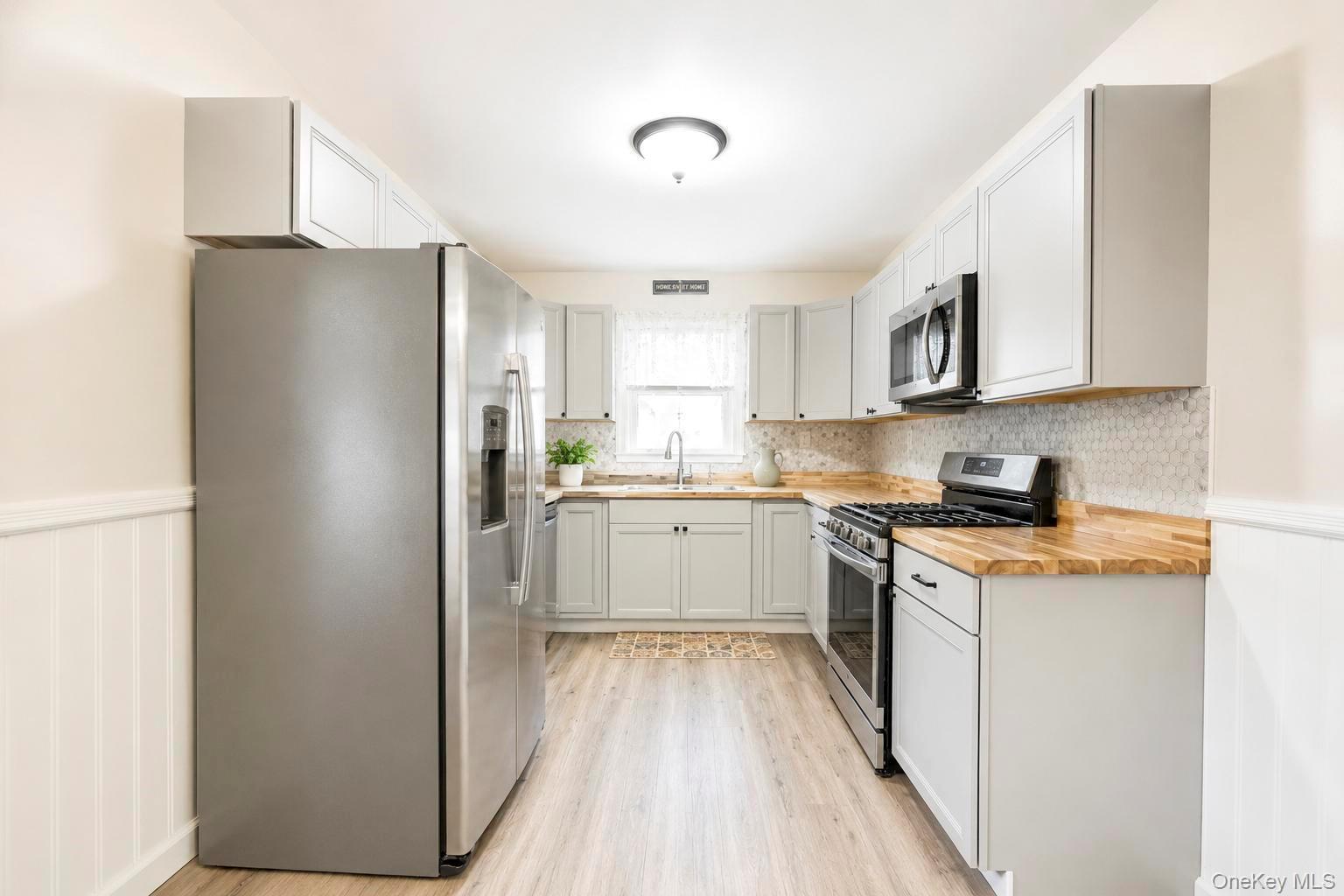 51 Roberts Road Property Photo 17