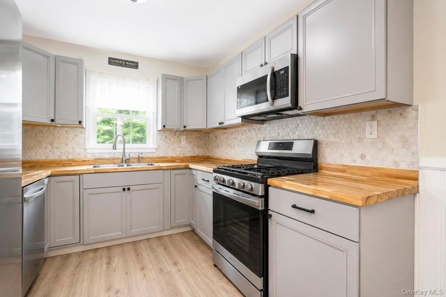 51 Roberts Road Property Photo 21