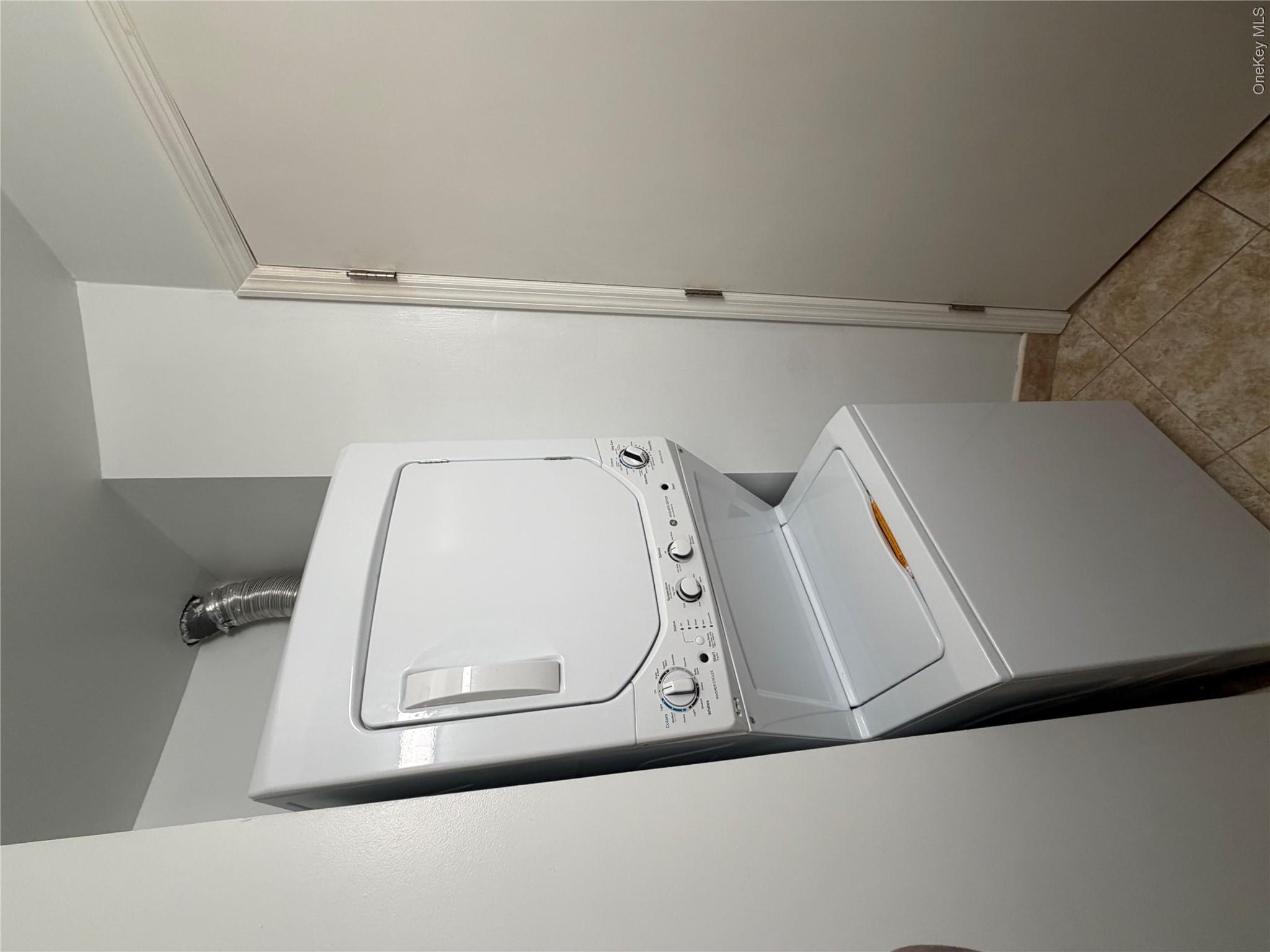 20 Lexington Hill 4 Property Photo 10