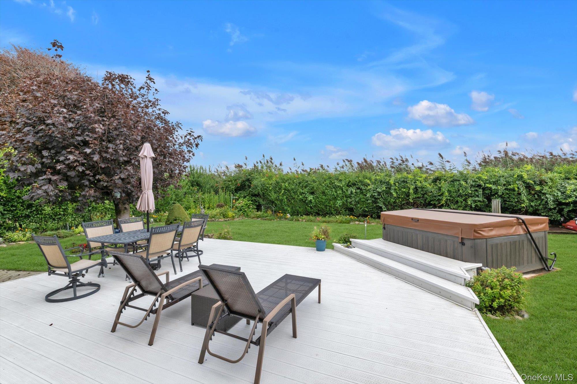 24 Donna Lane Property Photo 34