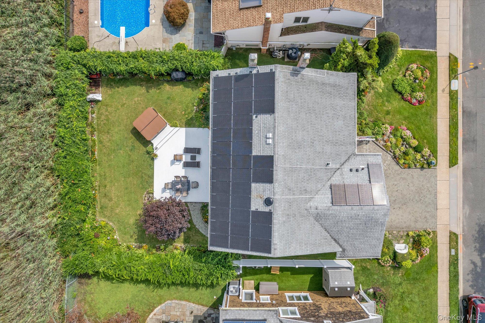 24 Donna Lane Property Photo 44