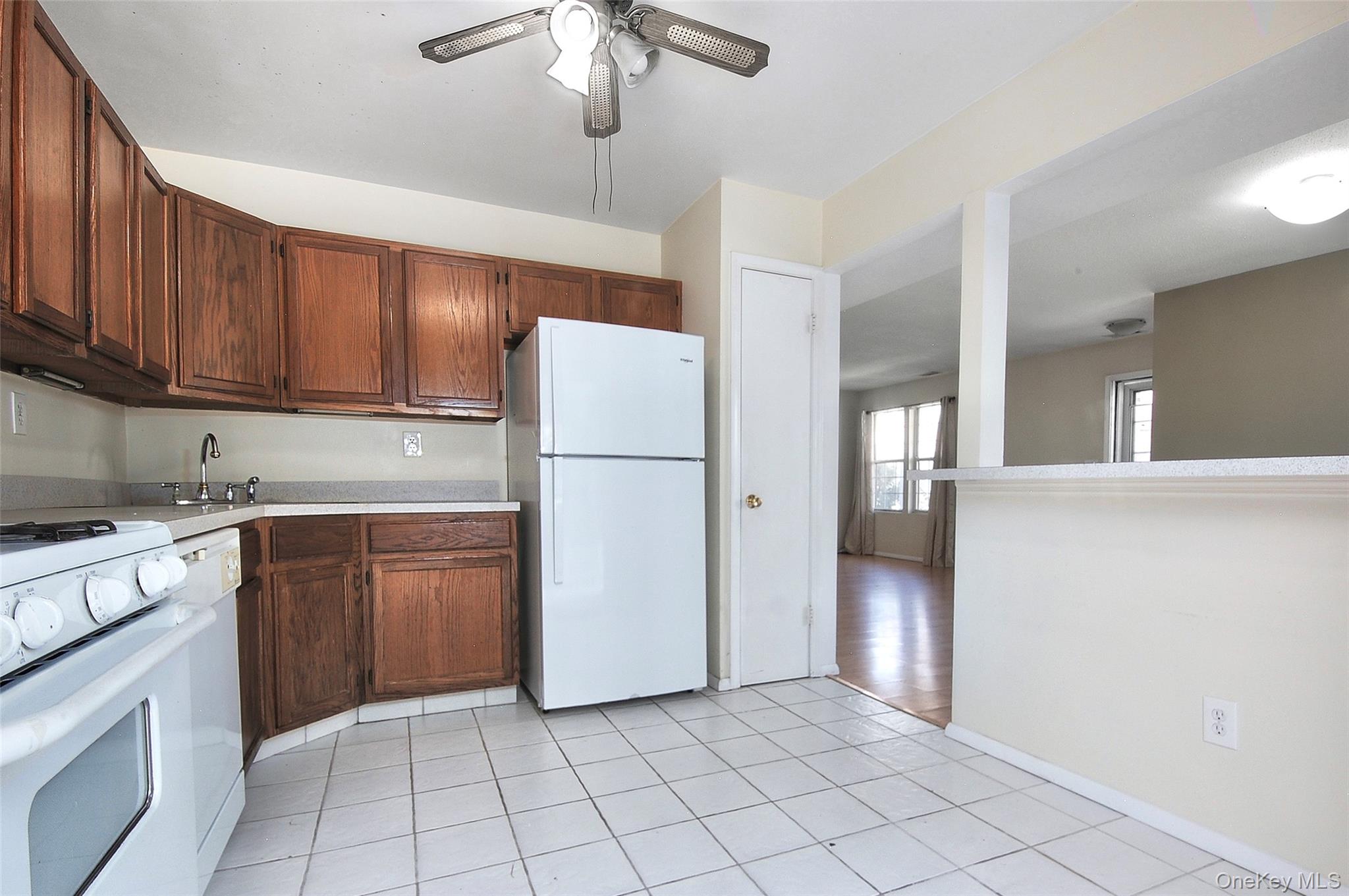 2921 Whispering Hills Property Photo 20