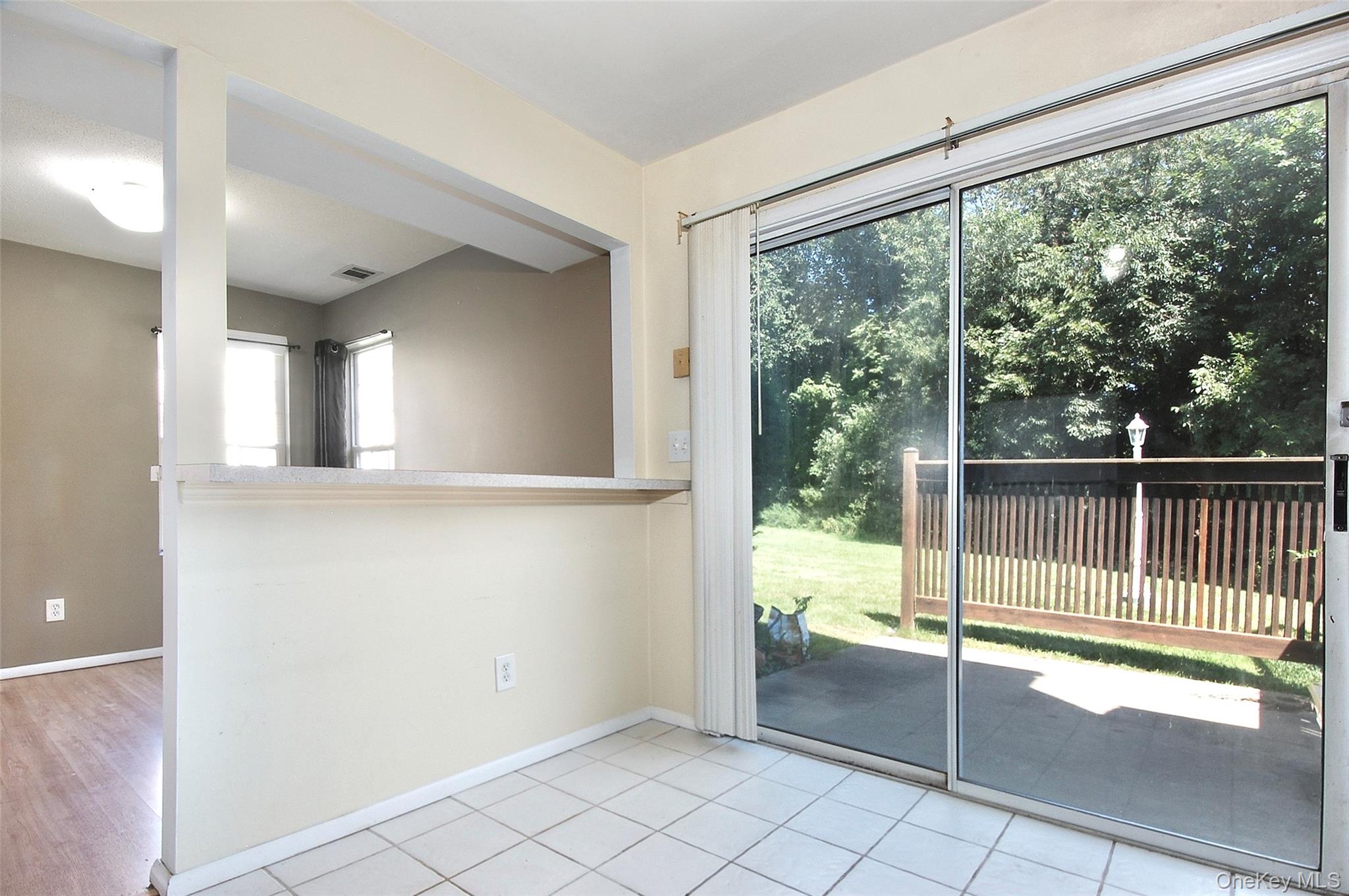 2921 Whispering Hills Property Photo 21