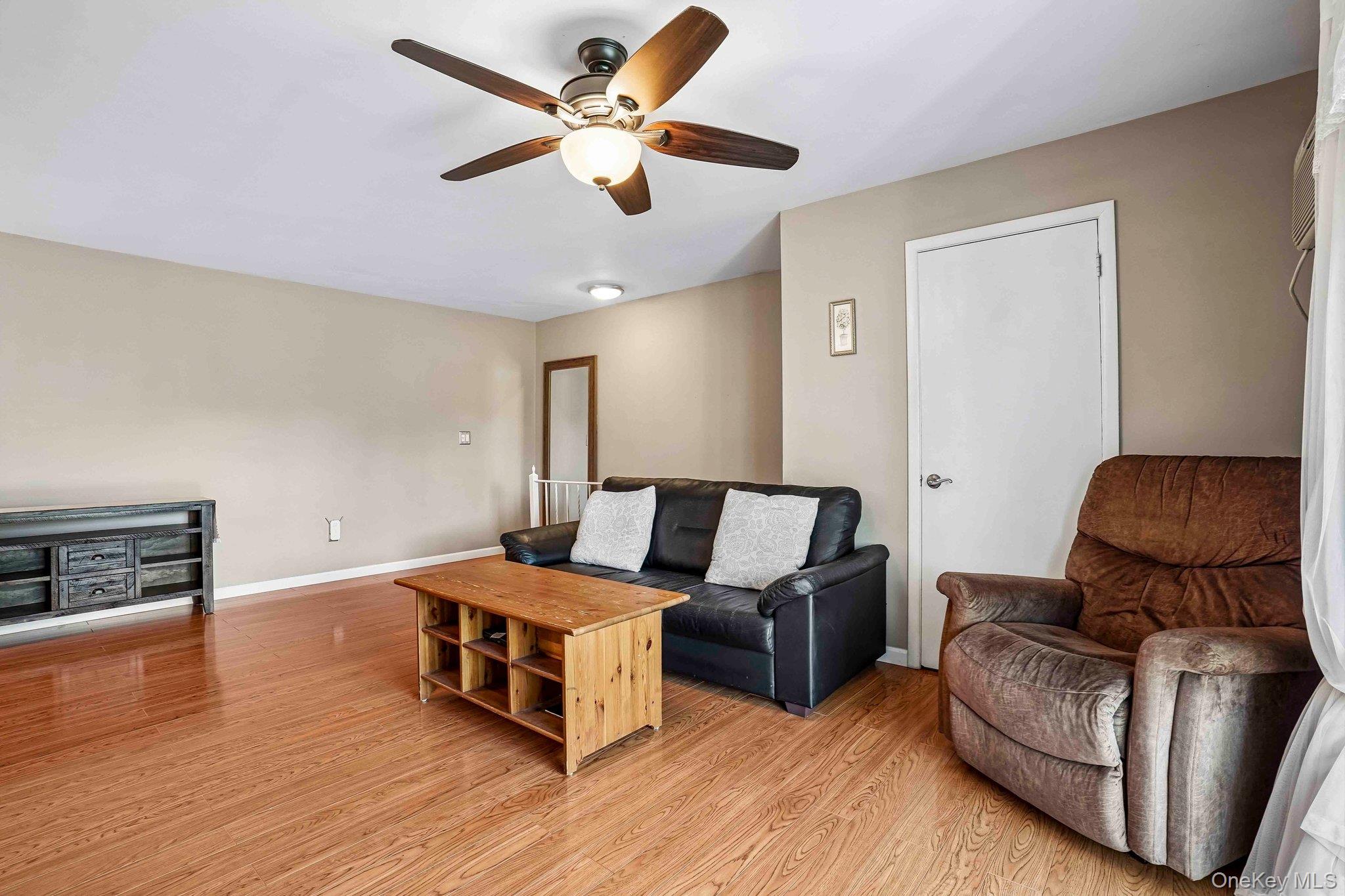 15 Doxbury Lane Property Photo 5