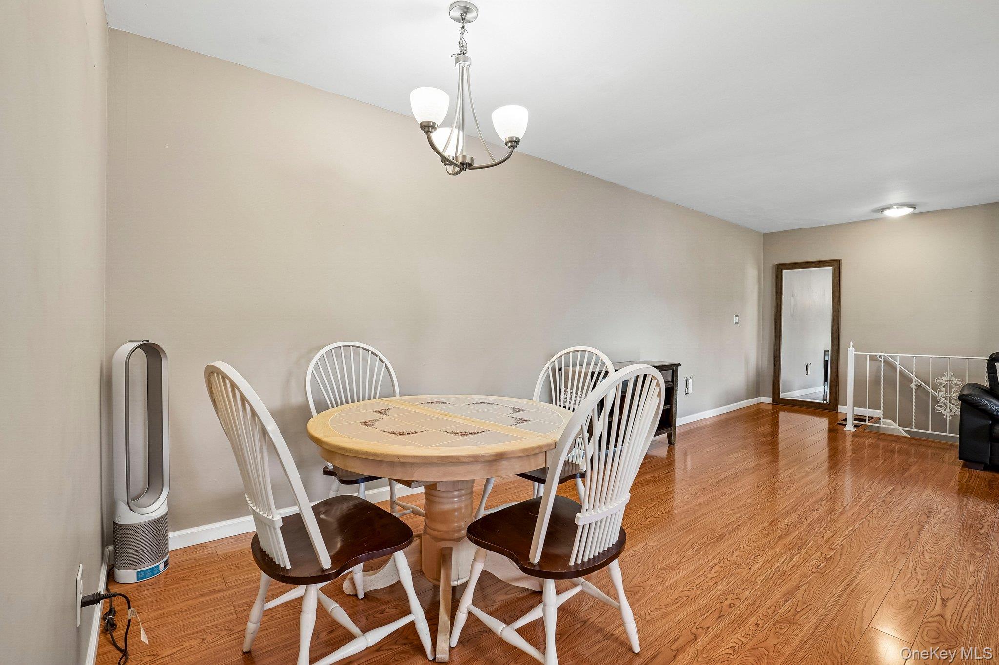 15 Doxbury Lane Property Photo 7