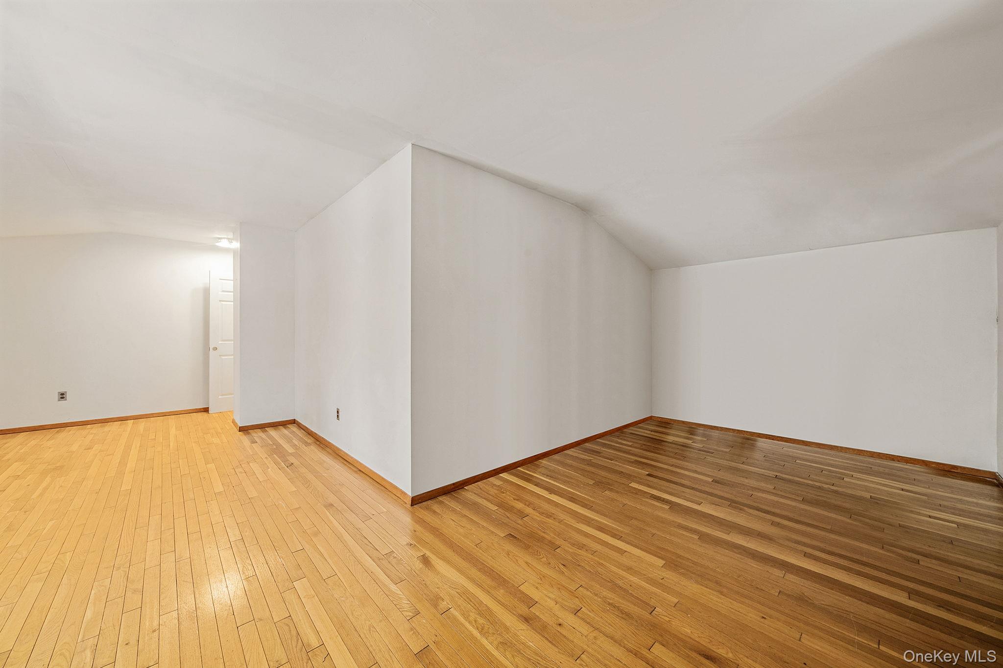 22 Meyer Lane Property Photo 28