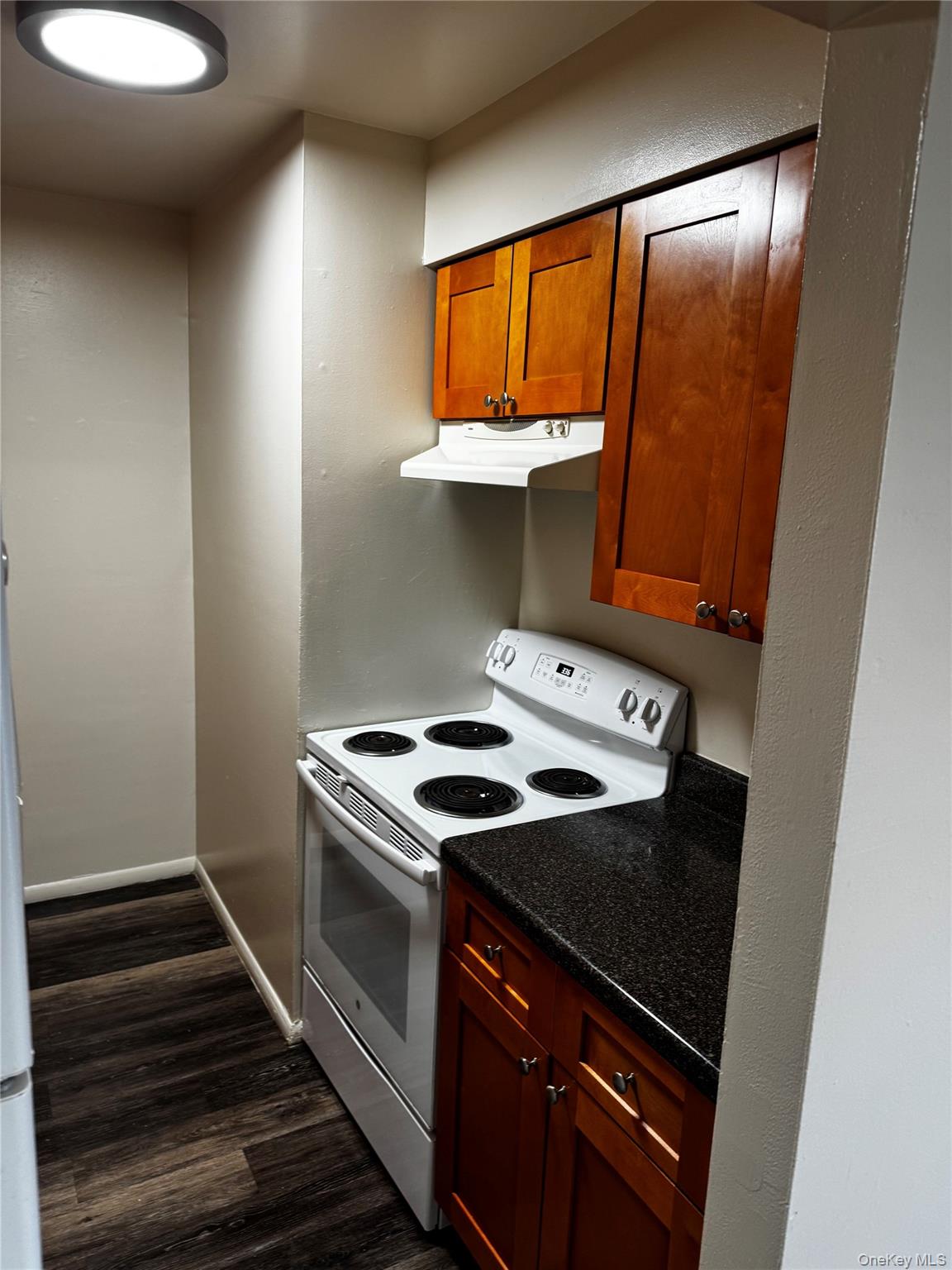 3575 Strang Boulevard B Property Photo 4