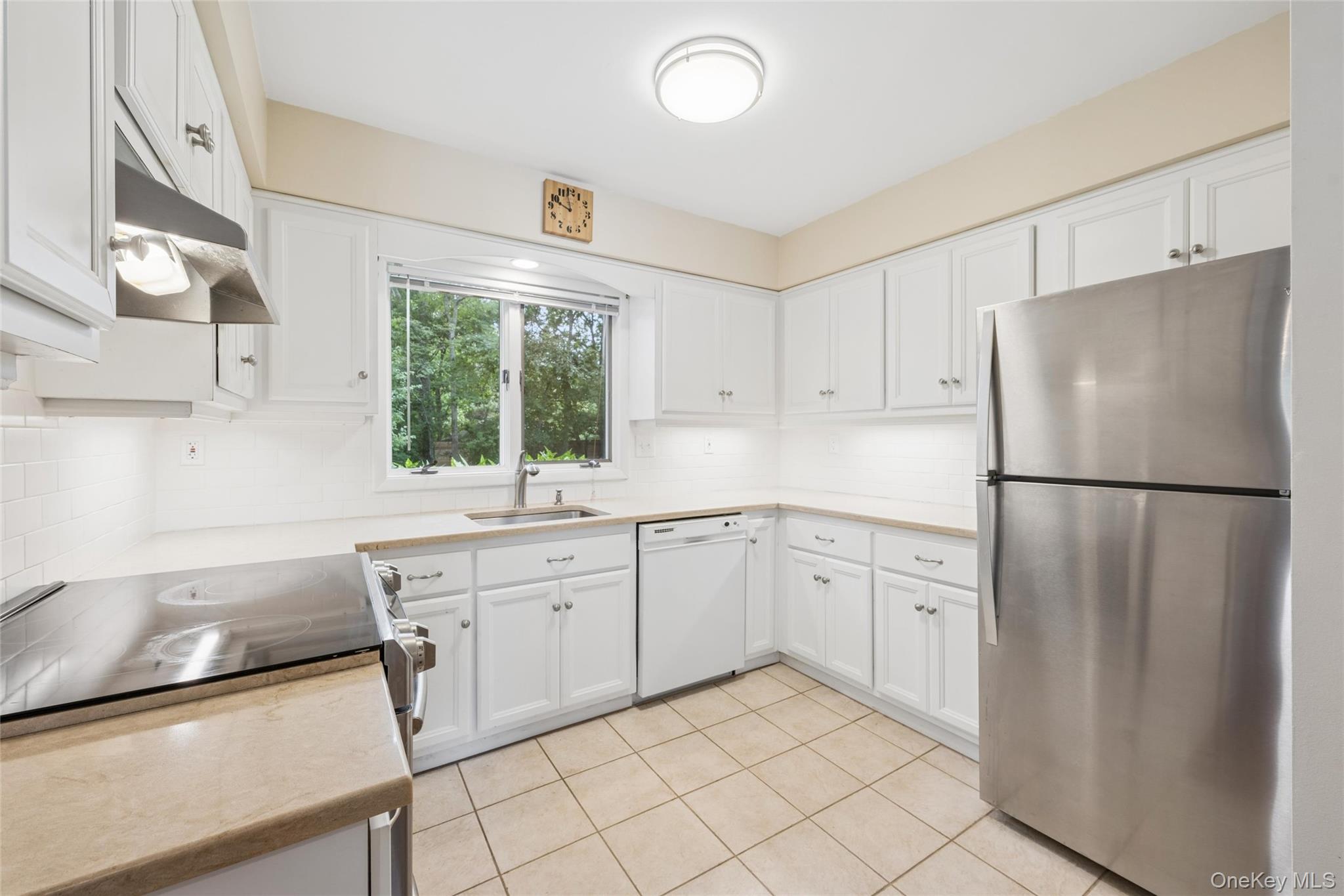 23 Argonne Road Property Photo 3
