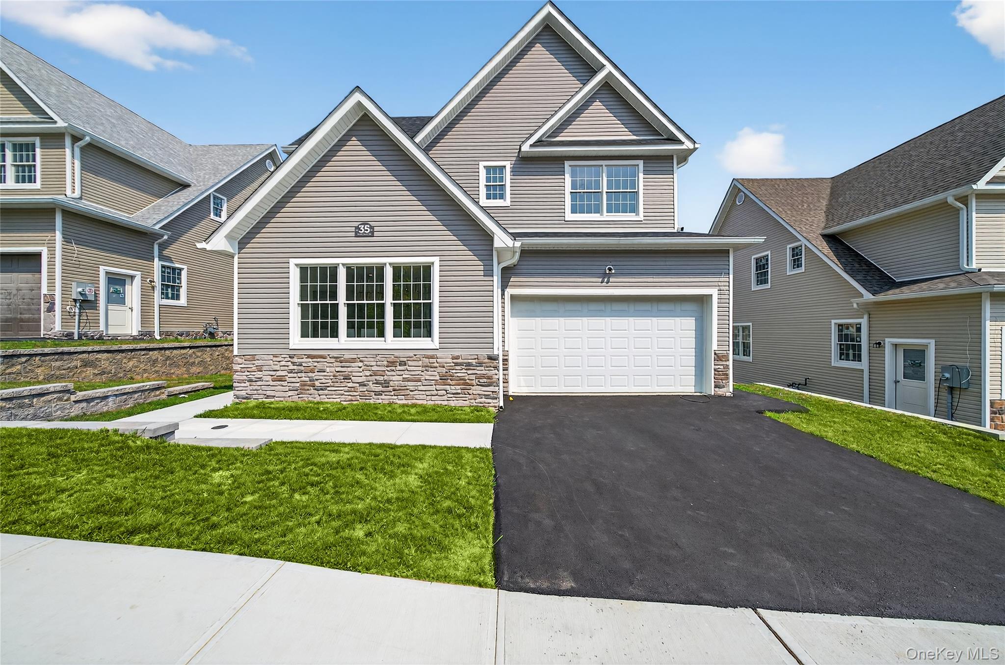 35 Smith Farm Road Property Photo 1