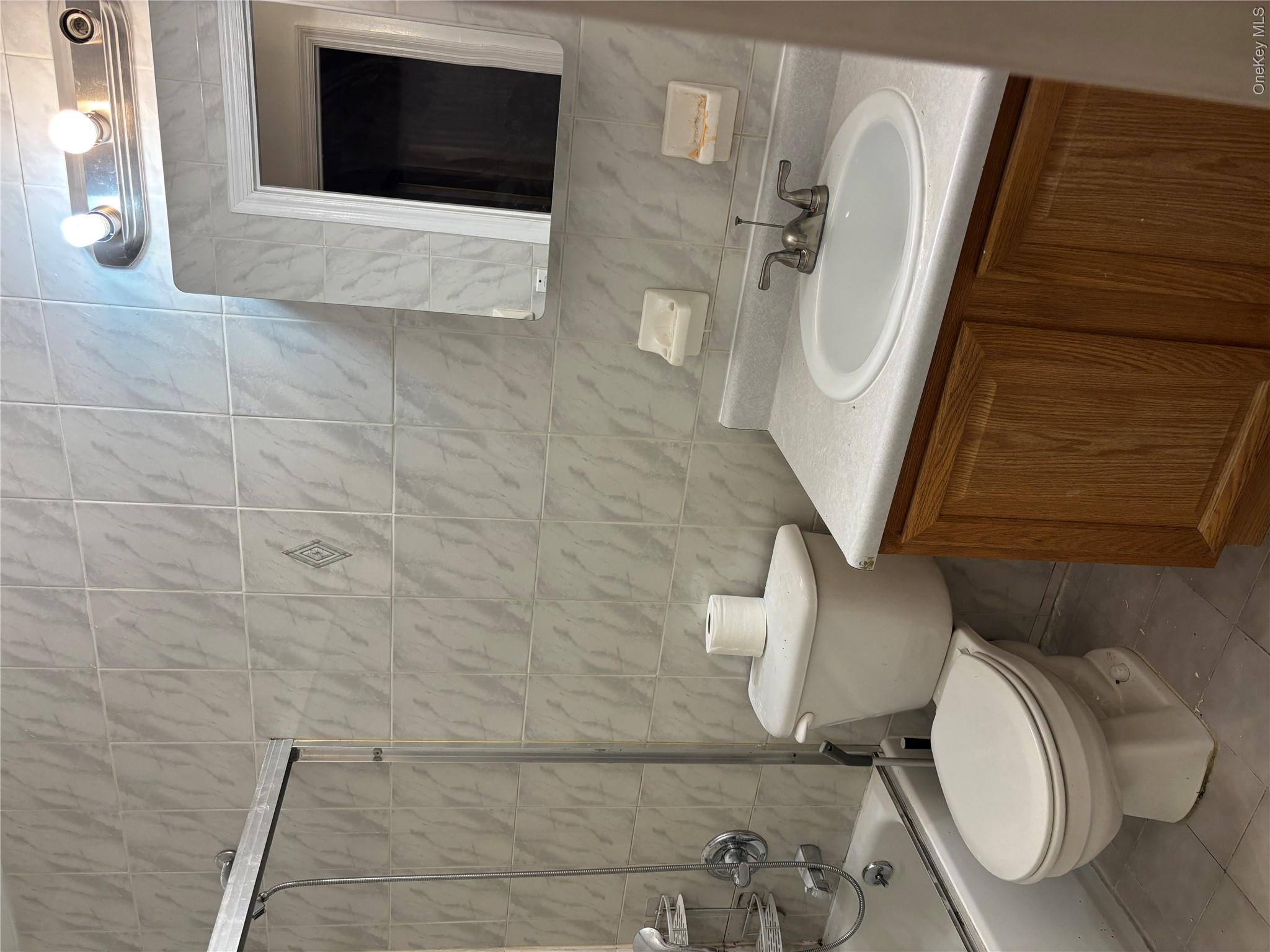 6915 53rd Avenue Property Photo 1