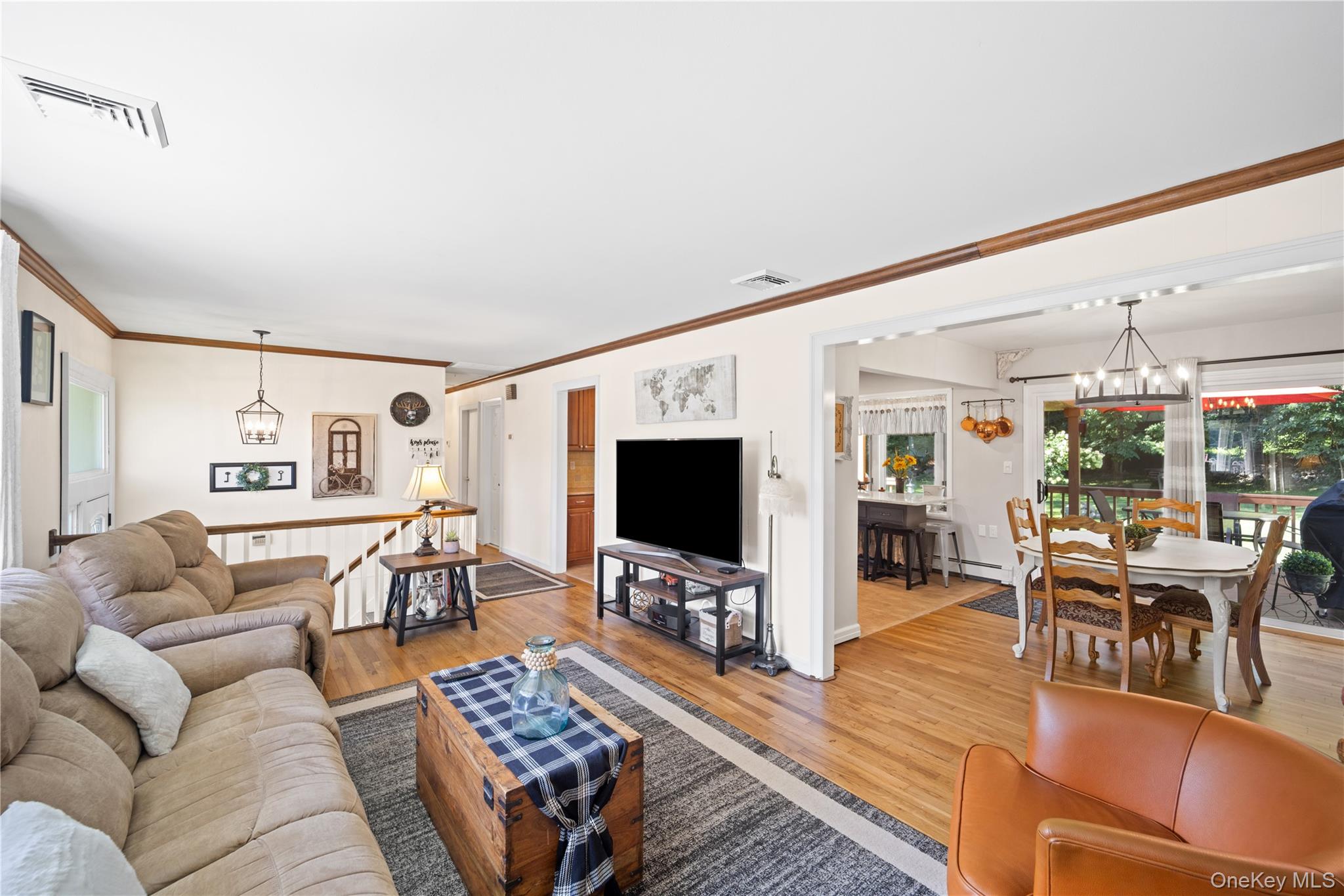 6 Reeback Drive Property Photo 3