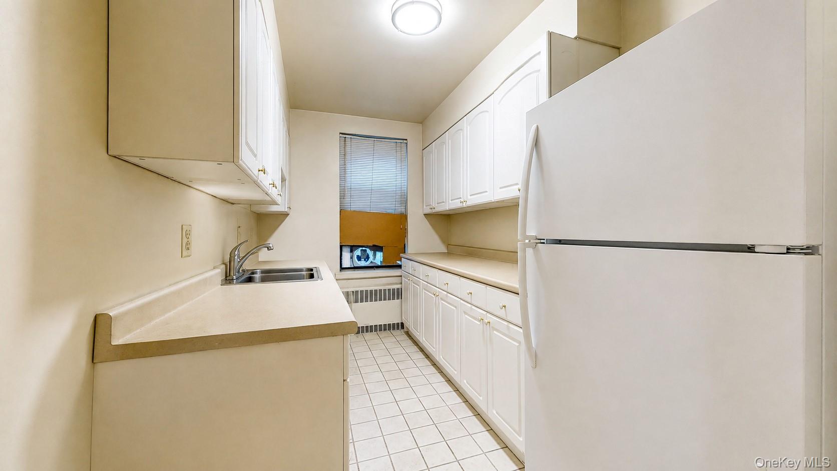 43-40 Union Street 4m Property Photo 6