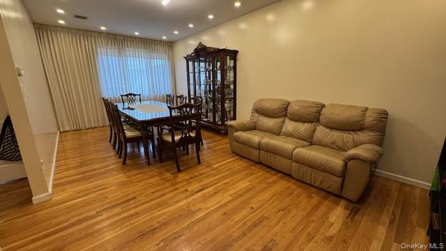 5 Toltchav Way 202 Property Photo 3