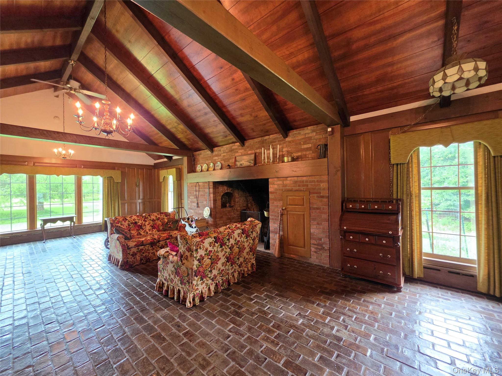 600 Jeffersonville North Branch Road Property Photo 17