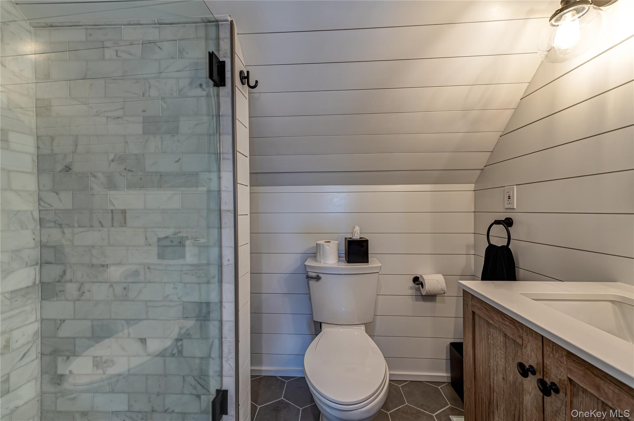 406 Vanderbilt Boulevard Property Photo 16