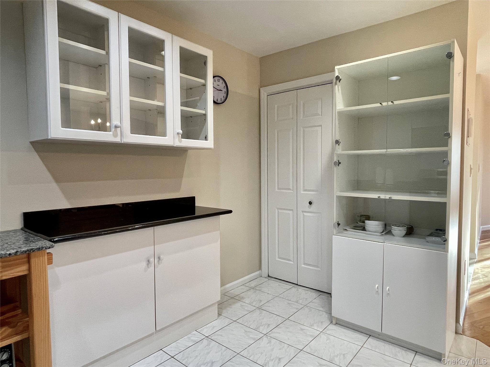24 Ray Place 3-5 Property Photo 12