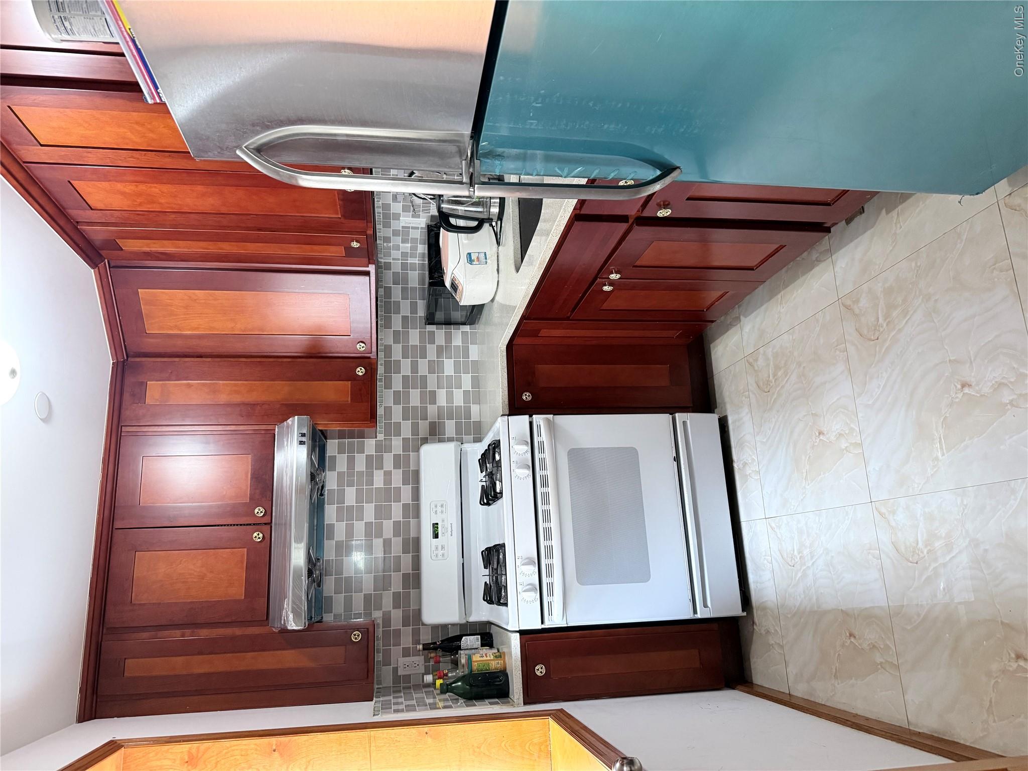90-14 51st Avenue 2a Property Photo 2