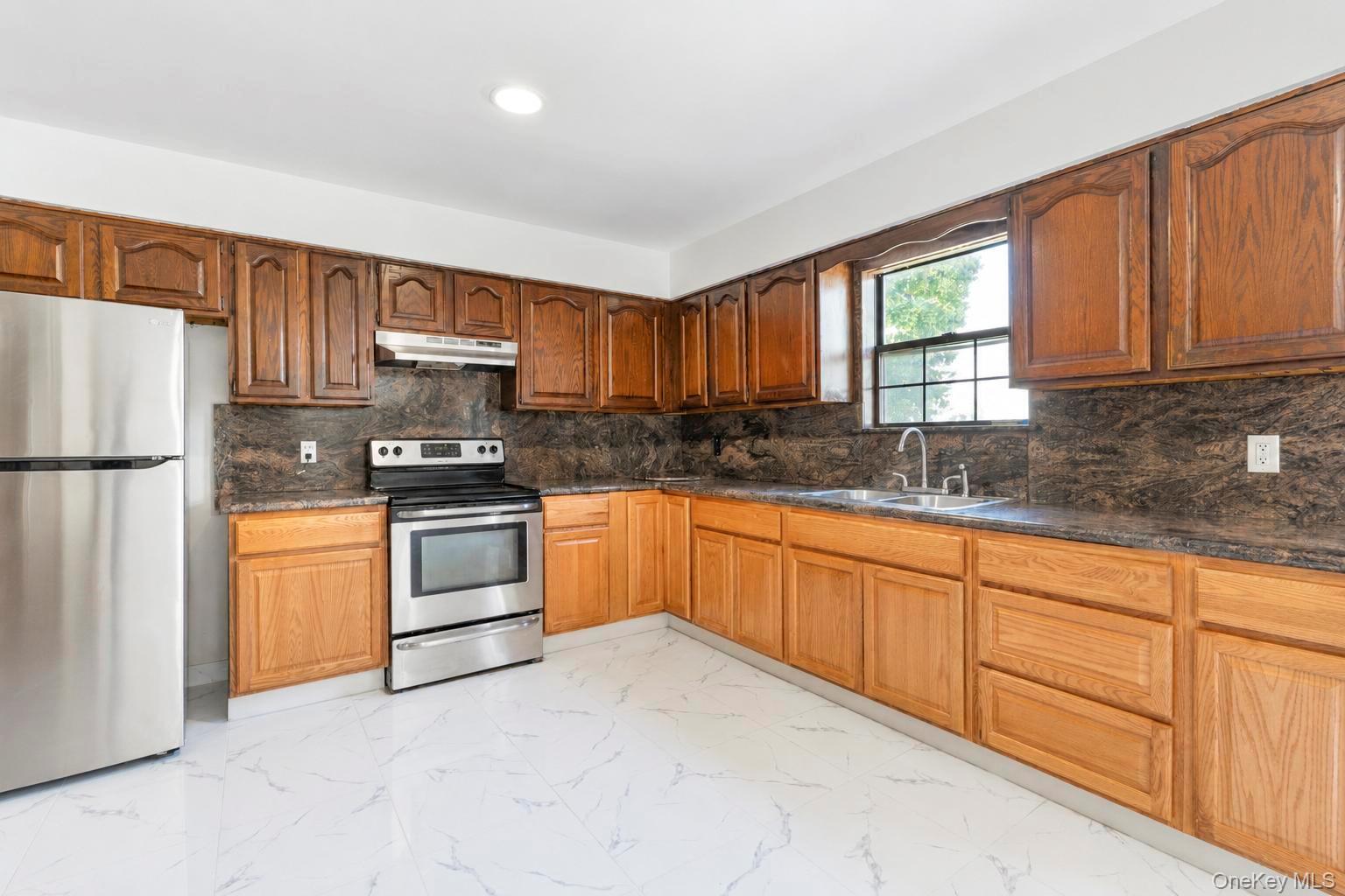 43 Harrison Drive Property Photo 11