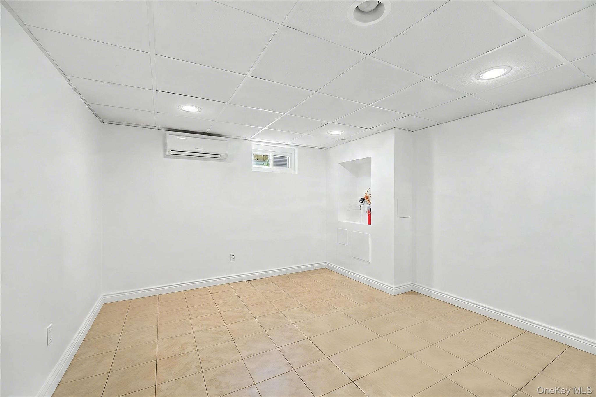 2455 7th Avenue Property Photo 14