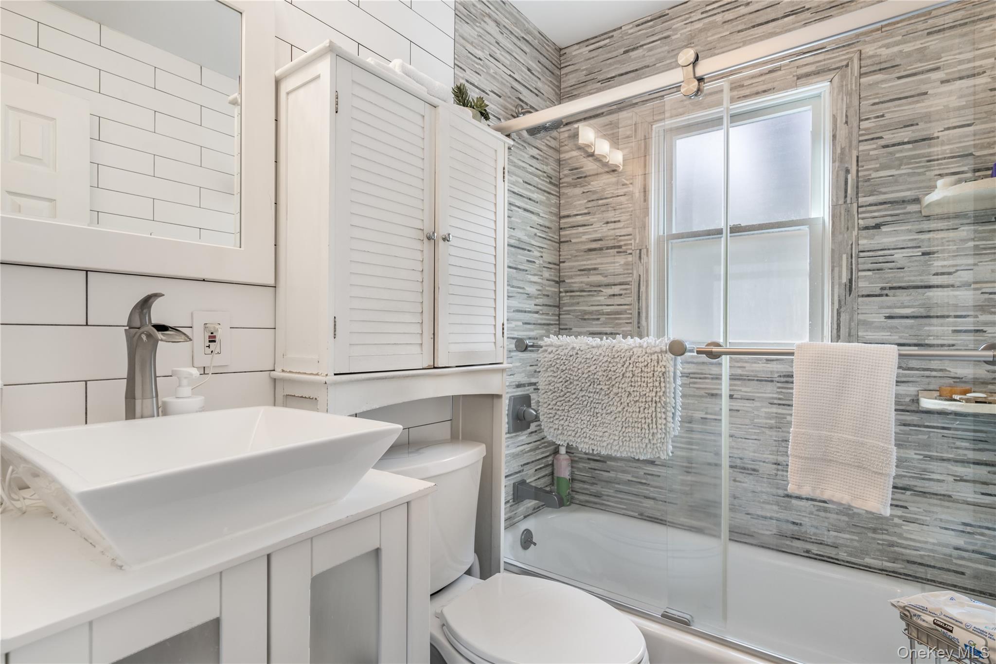 16 12th Street Property Photo 11