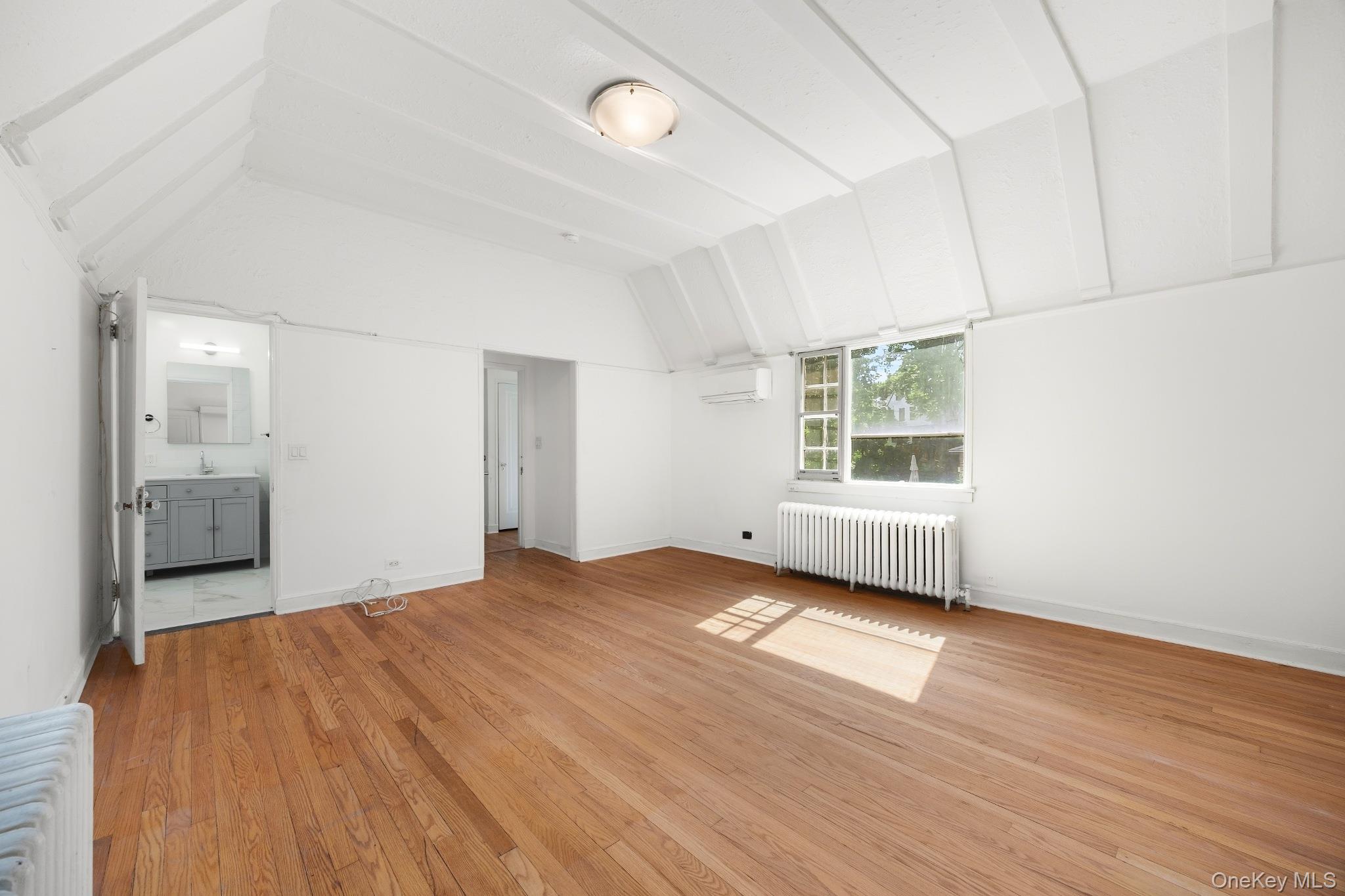 2 Byworth Road Property Photo 15