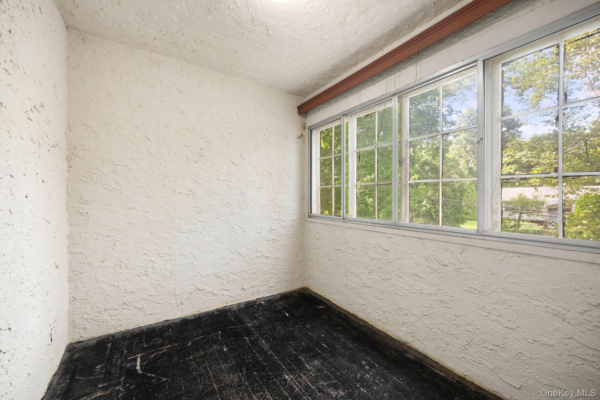 2 Byworth Road Property Photo 18