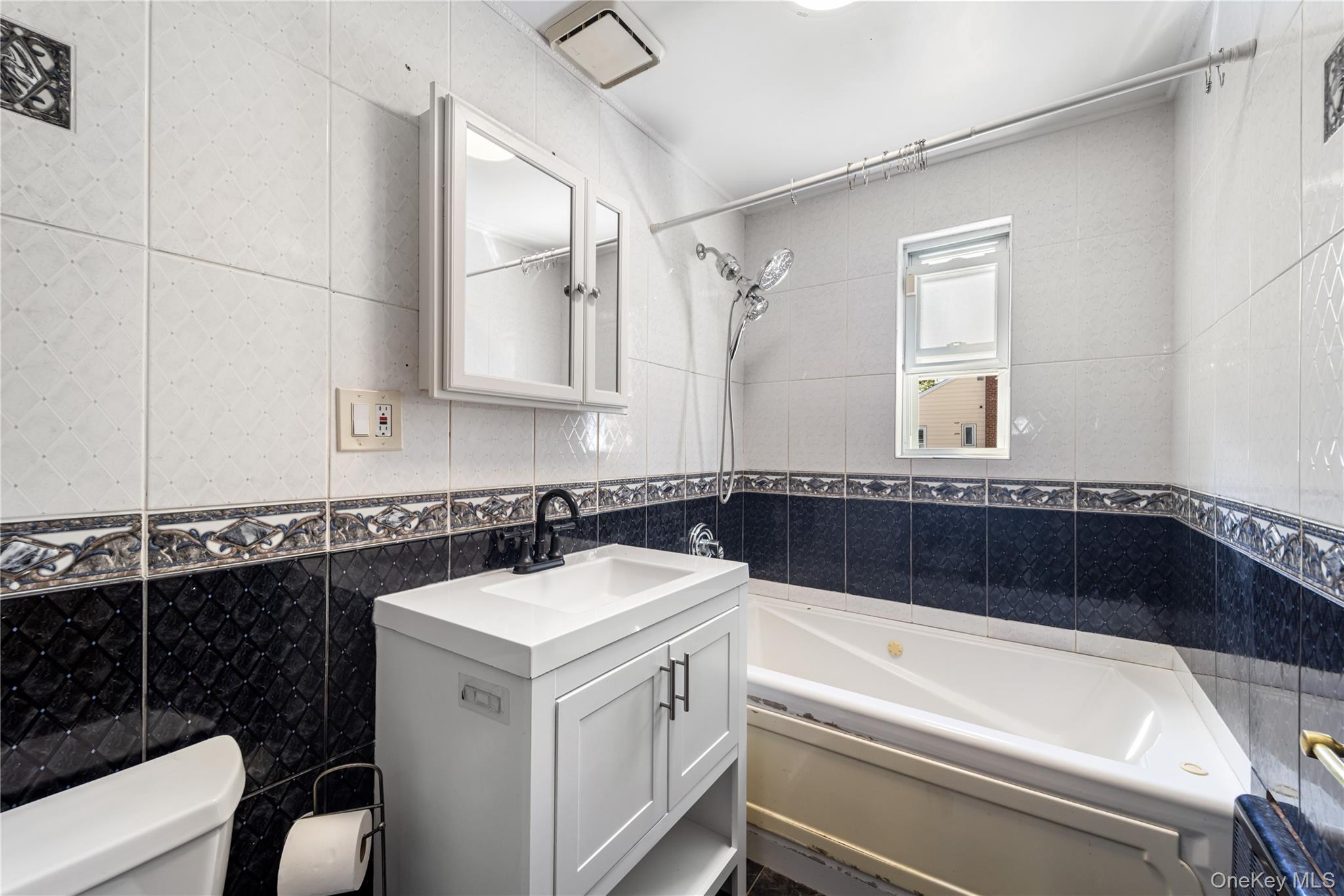 4225 Wilder Avenue Property Photo 7