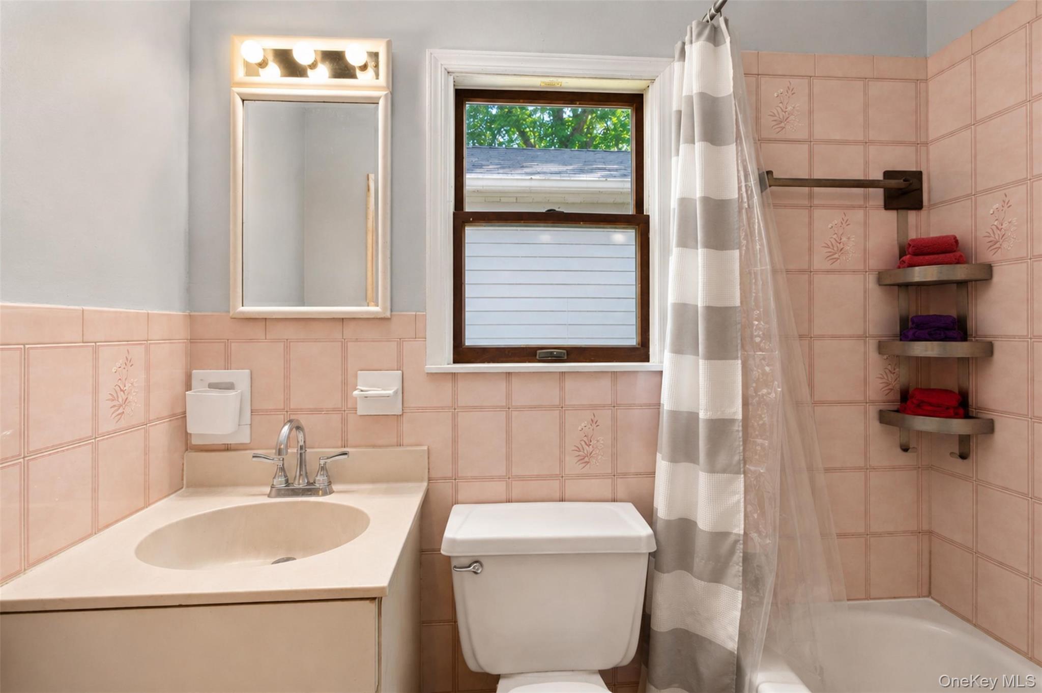 6 Hillside Avenue Property Photo 18