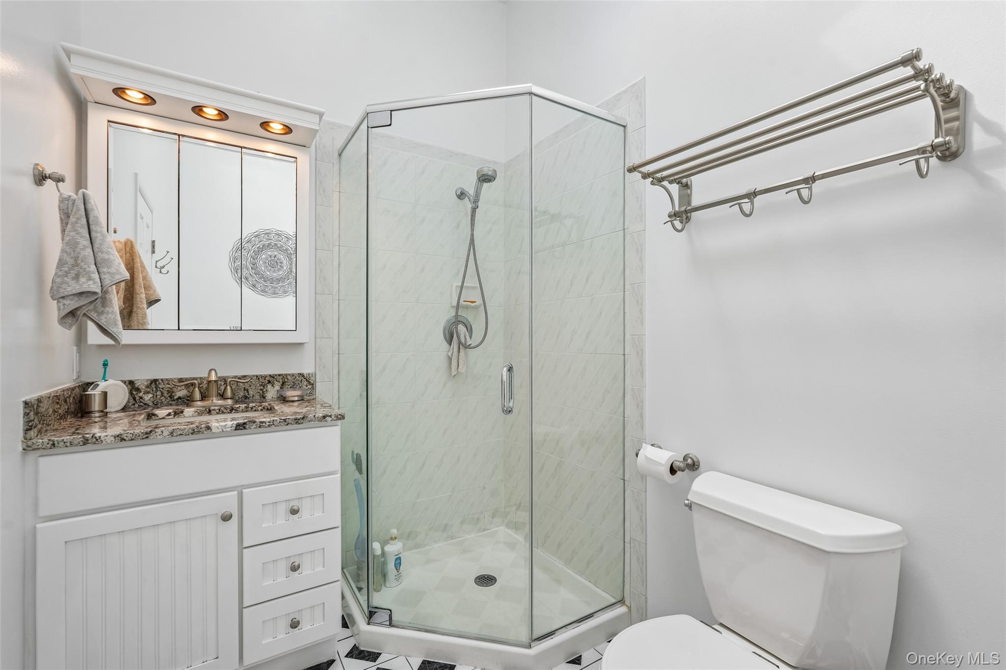 164 N Route 303 2 Property Photo 29