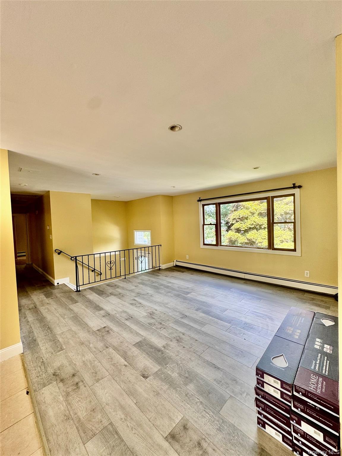 260 Oceanside Street Property Photo 1