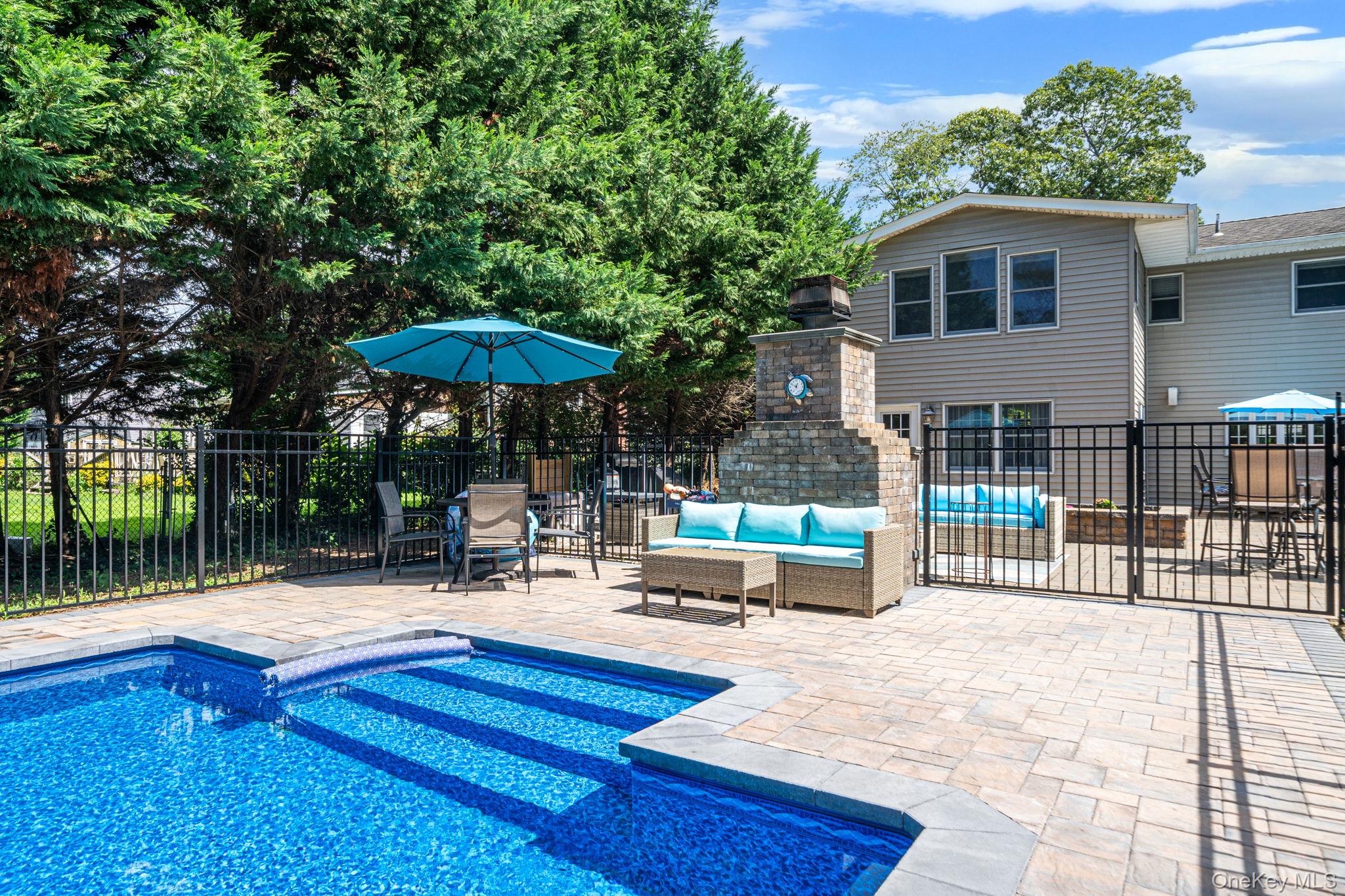 136 Vanderbilt Boulevard Property Photo 11