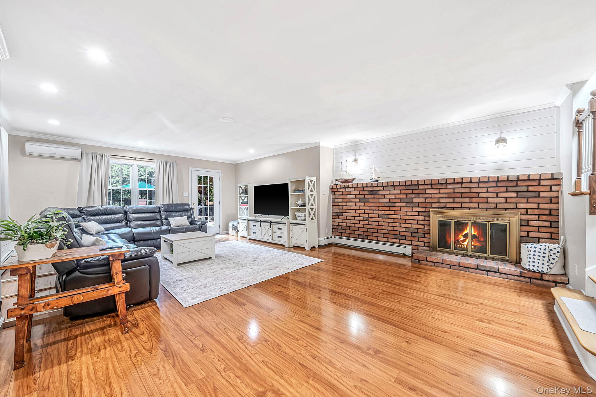 136 Vanderbilt Boulevard Property Photo 20