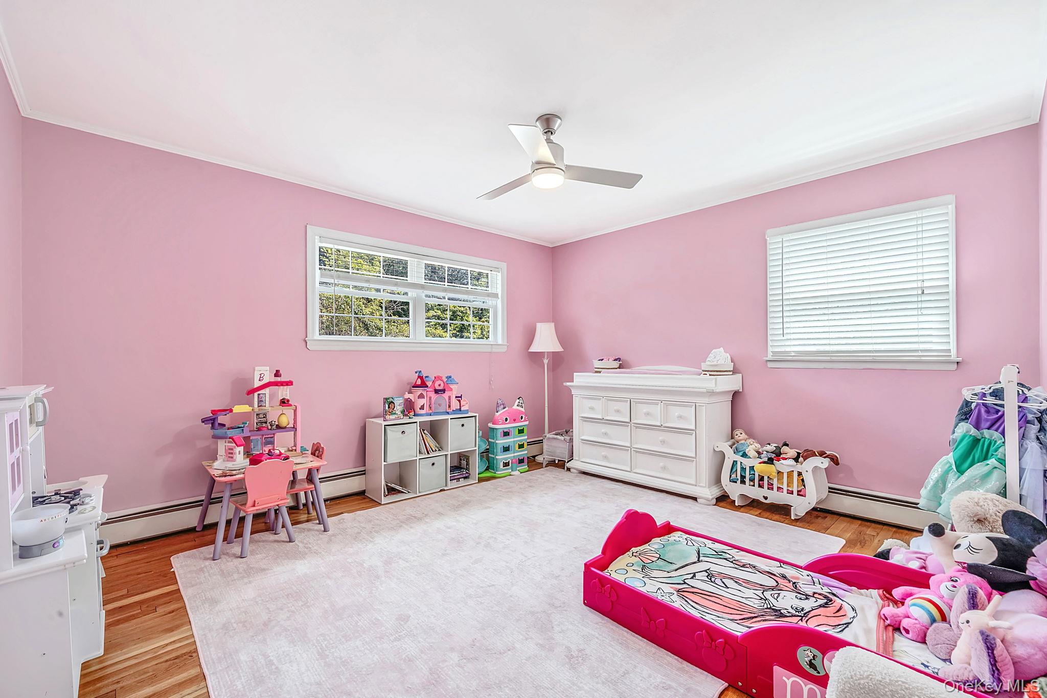 136 Vanderbilt Boulevard Property Photo 27