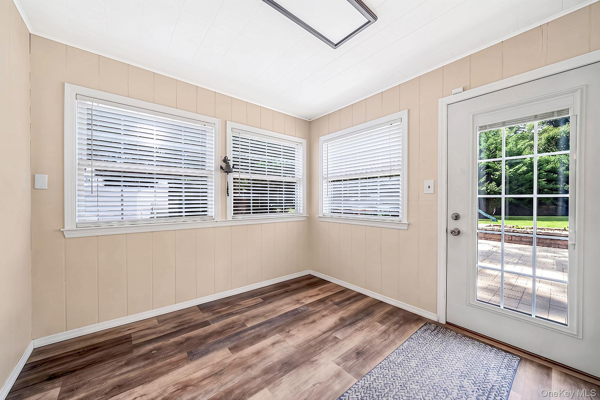 136 Vanderbilt Boulevard Property Photo 39