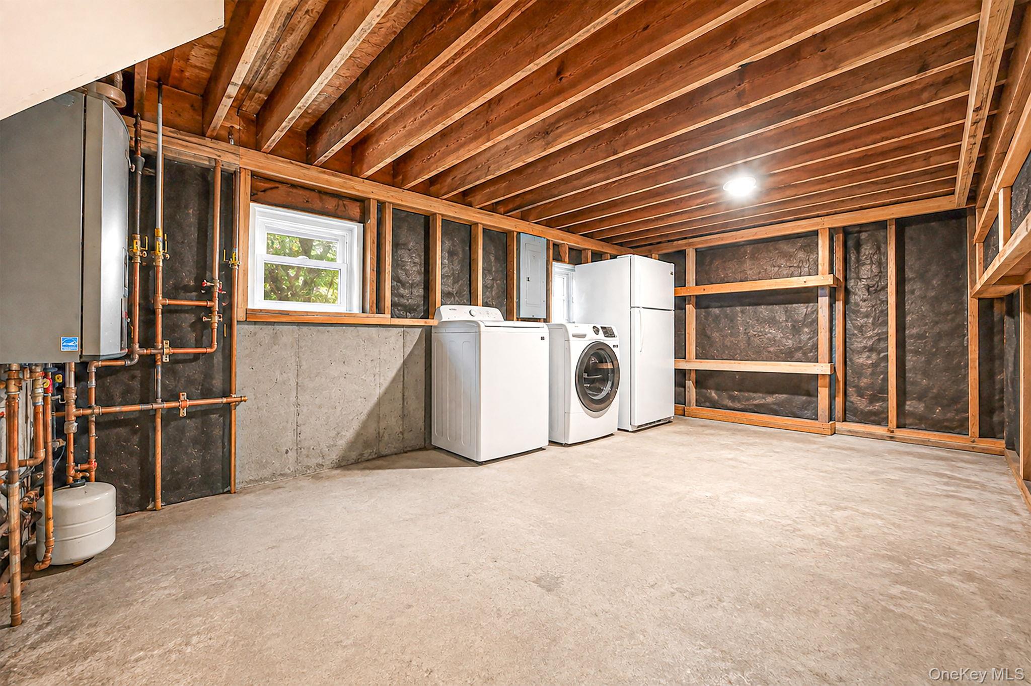 136 Vanderbilt Boulevard Property Photo 40