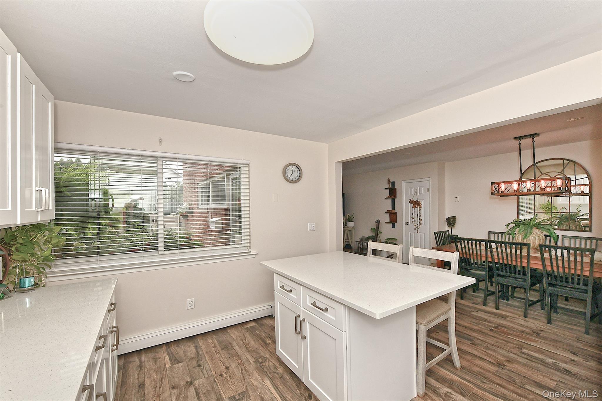 745 Conklin Street 18 Property Photo 8