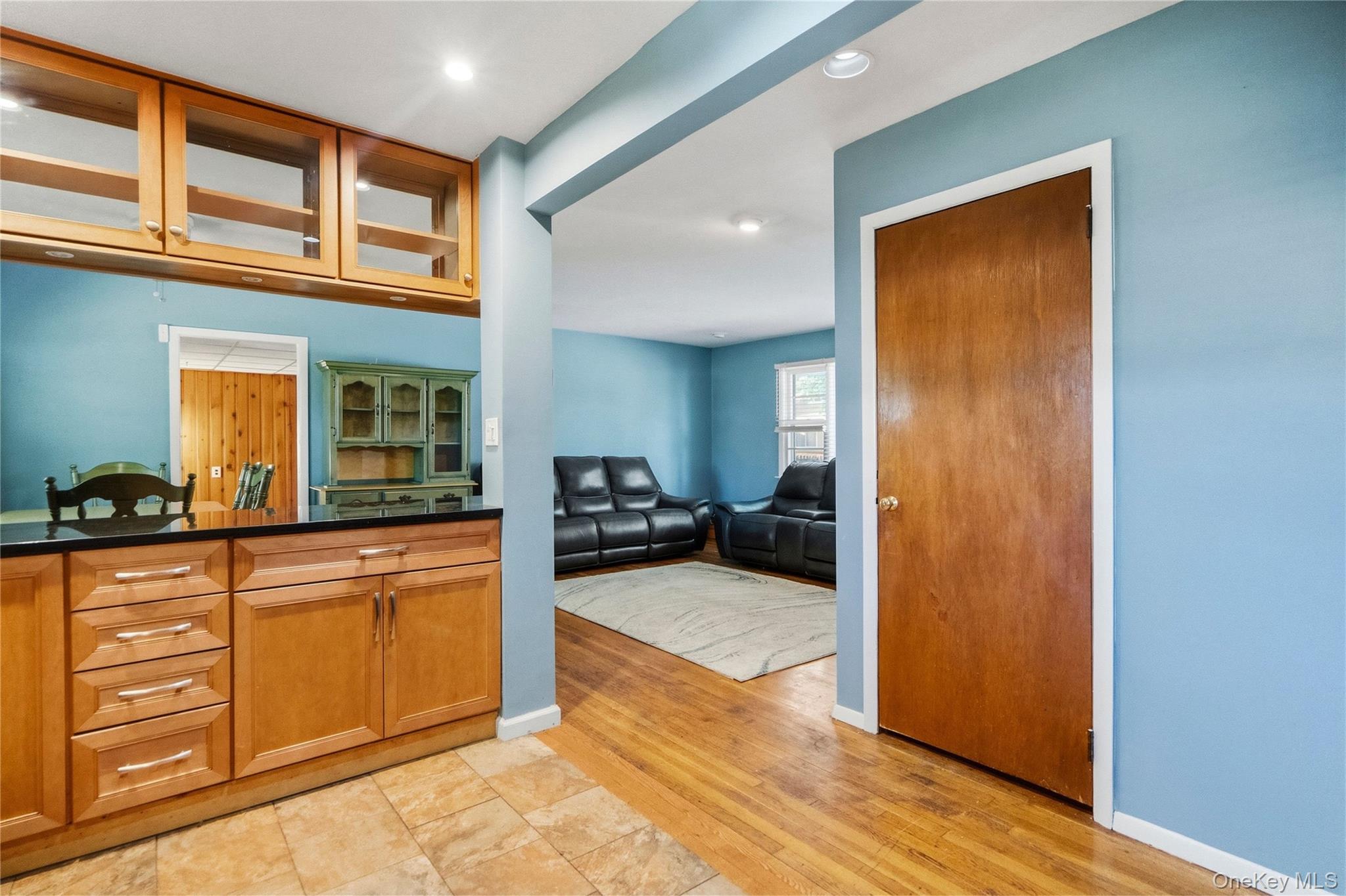 1691 Ivanhoe Drive Property Photo 8