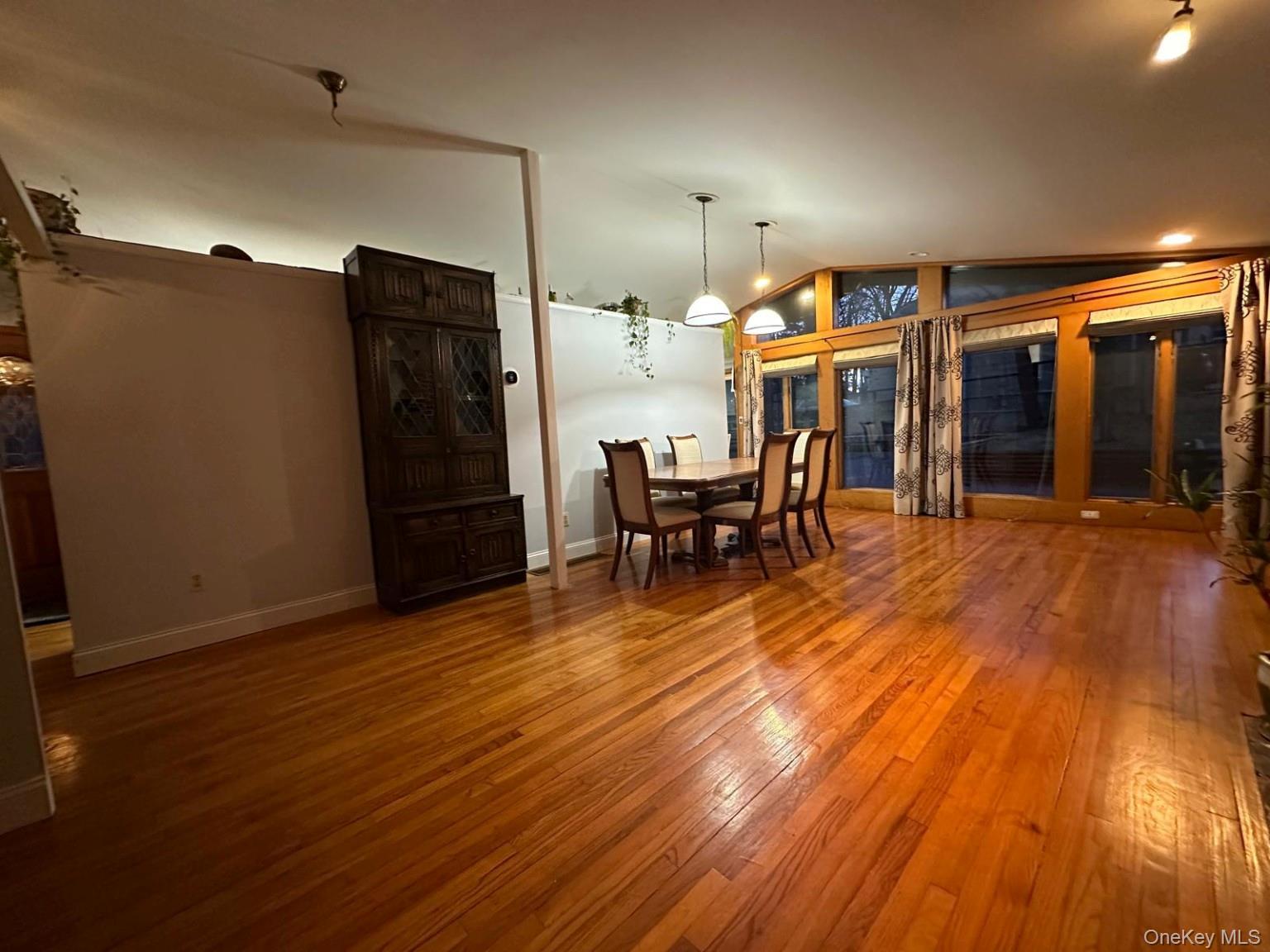 43 Tephanic Avenue Property Photo 4