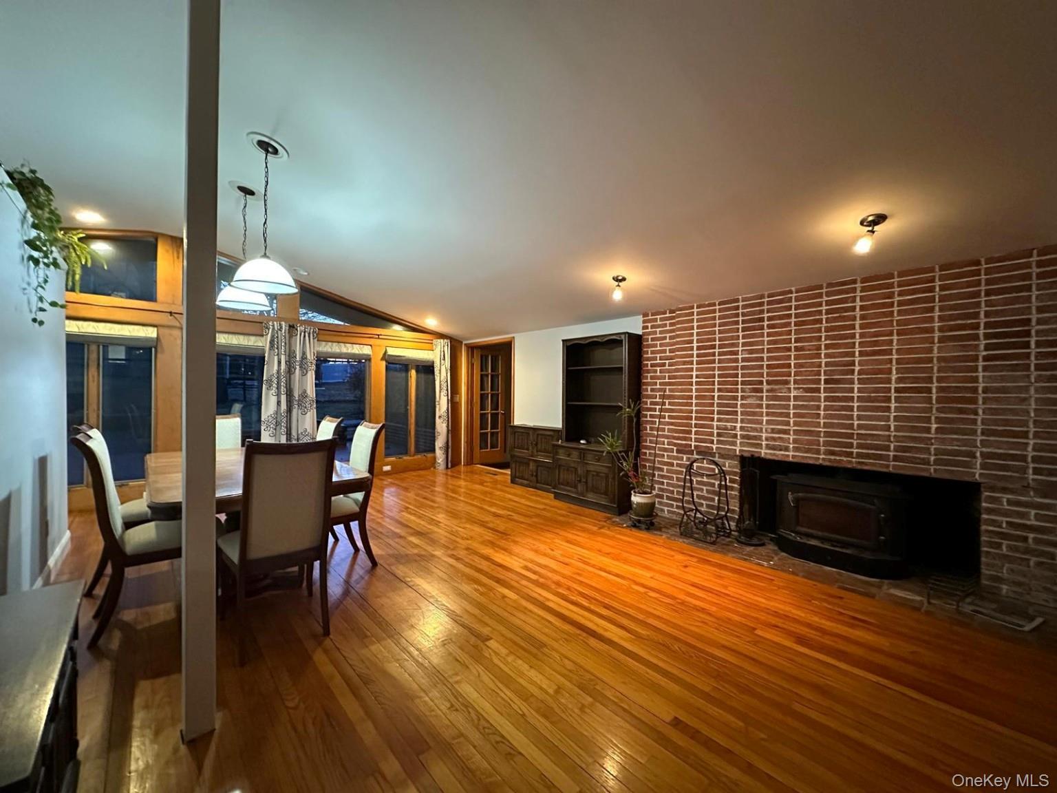 43 Tephanic Avenue Property Photo 7