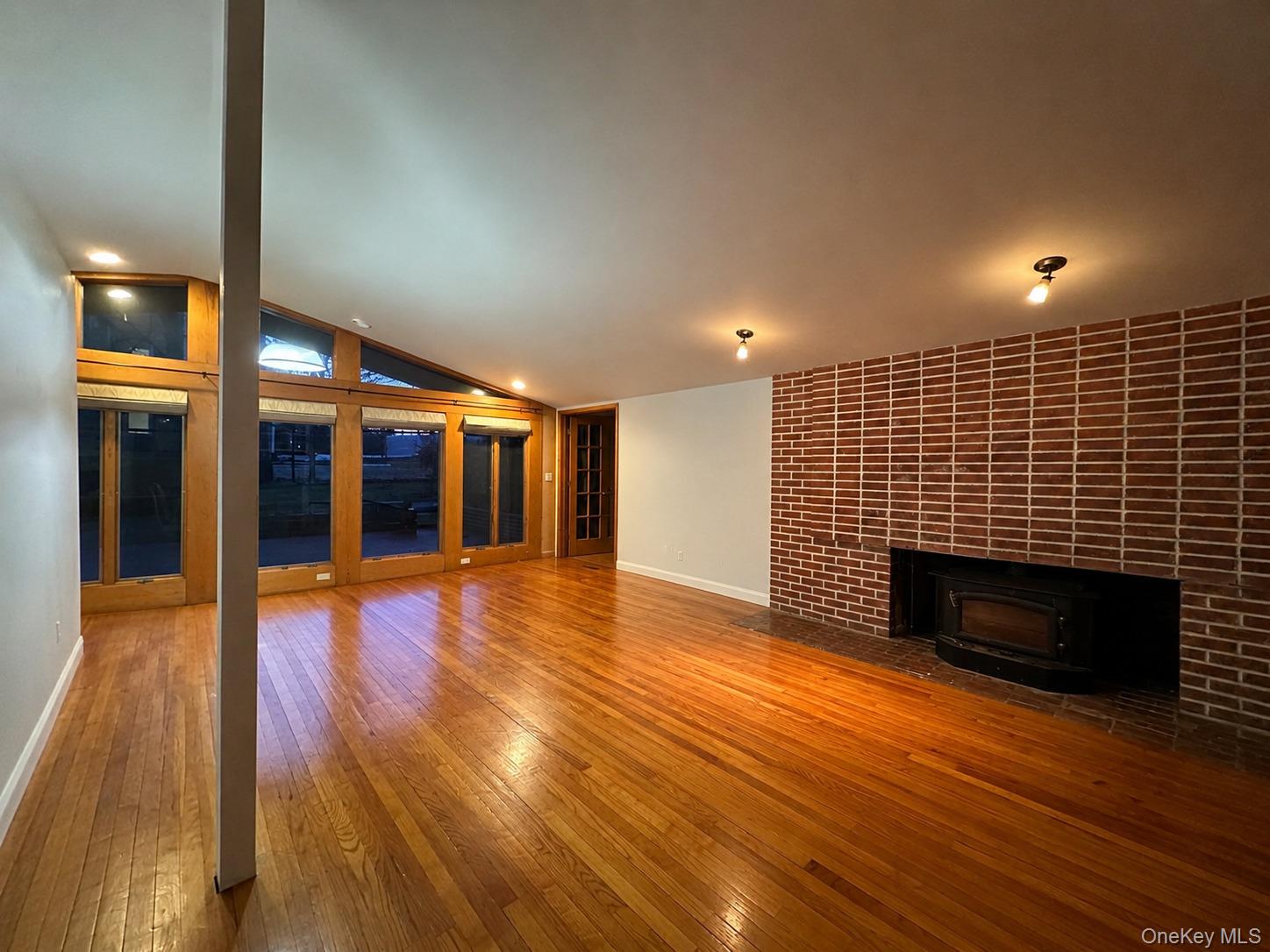 43 Tephanic Avenue Property Photo 10